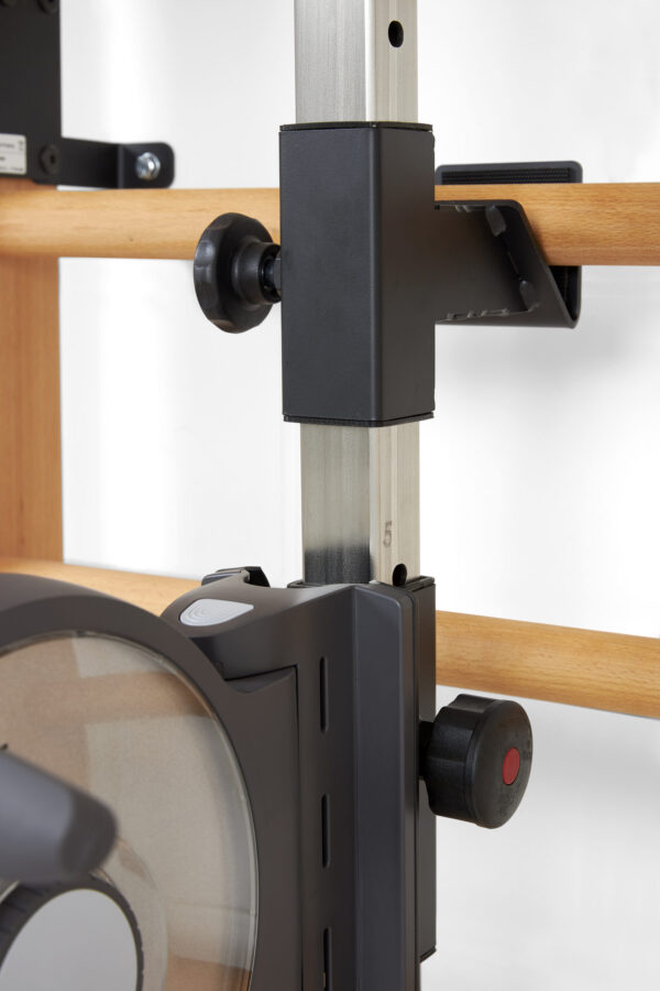 Kynett-Rack-adjust-03-scaled-1-600x900